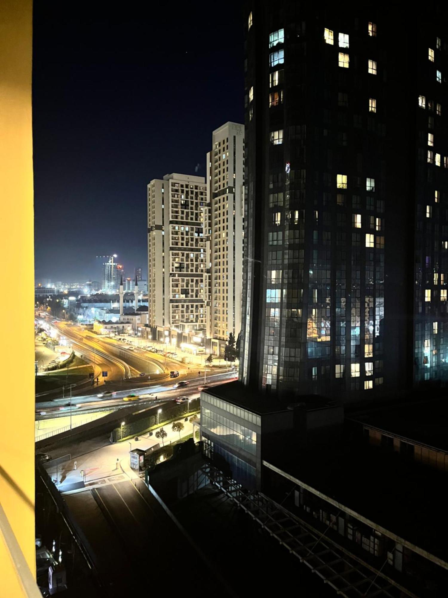 Toya Next Apartment *